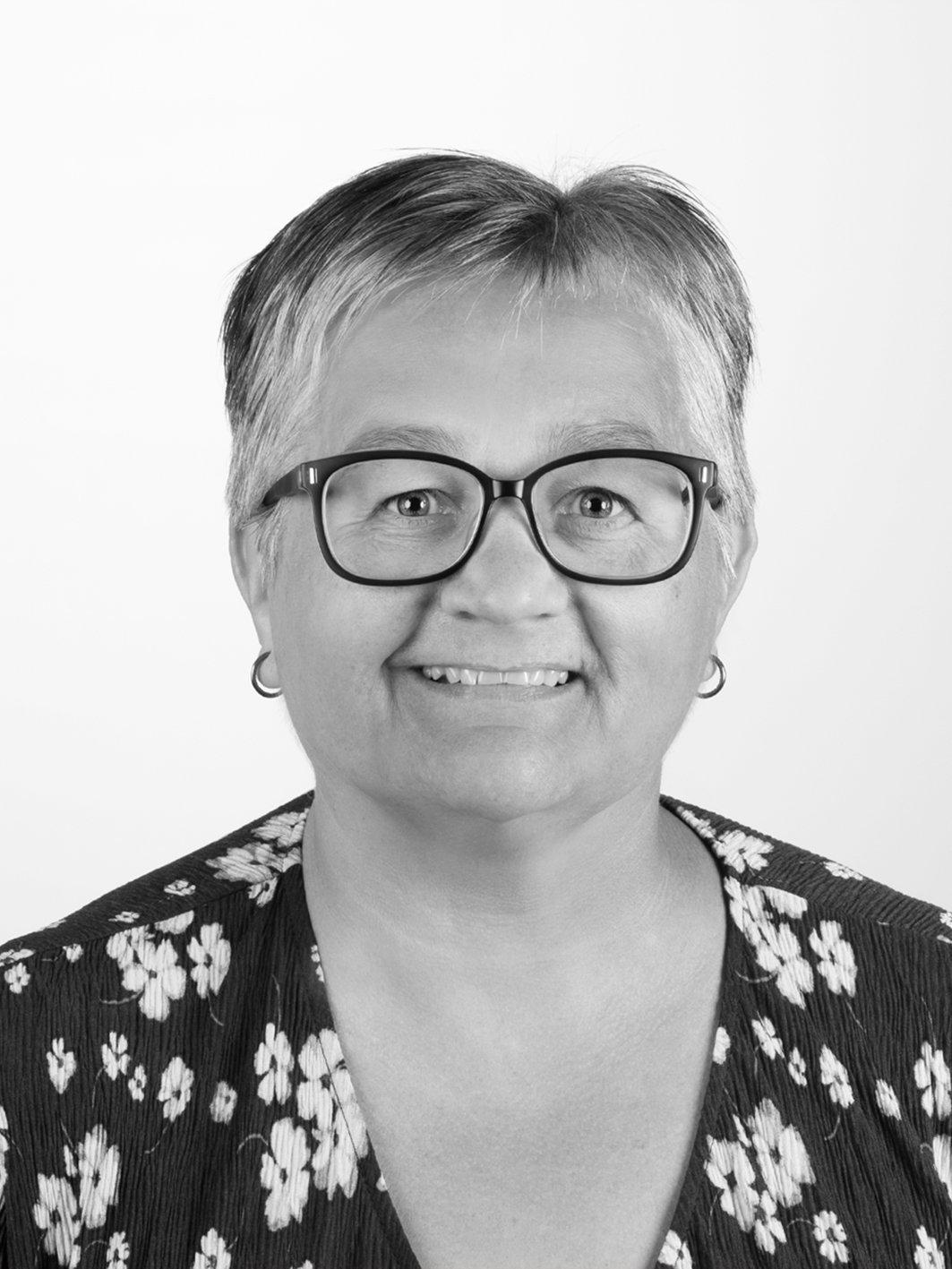 Anna Kristín Sigvaldadóttir, Bókari